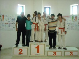 GRANDI